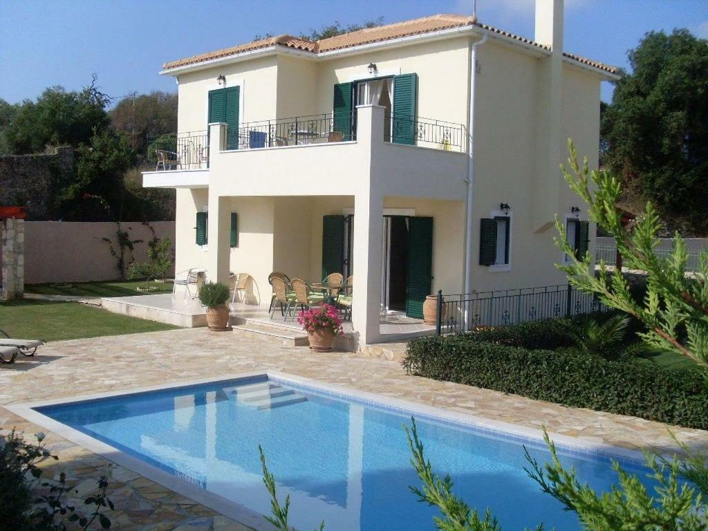 Villa Amelia Metaxata Экстерьер фото