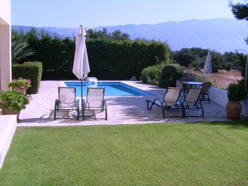 Villa Amelia Metaxata Экстерьер фото